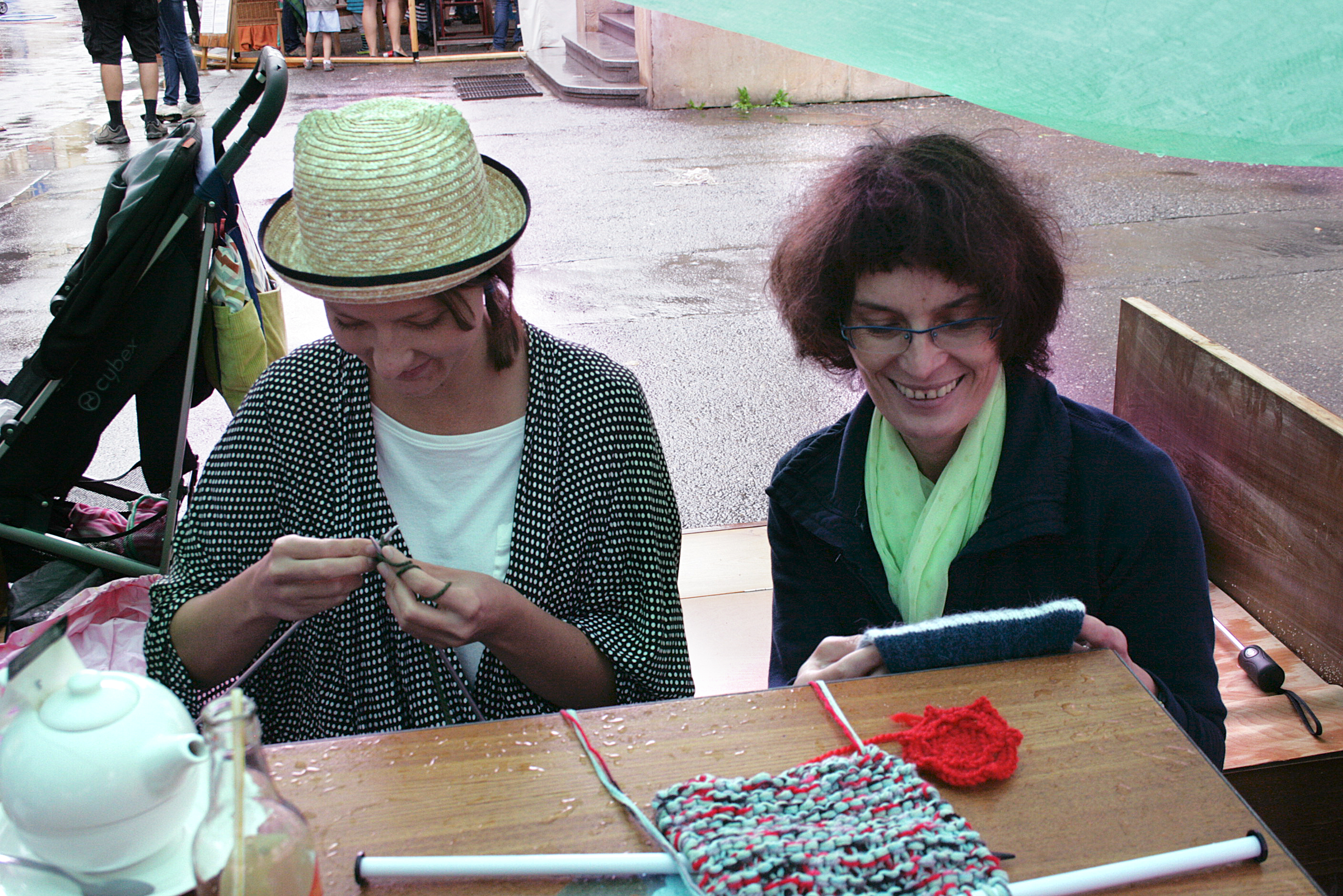 knitting at ZMJ14 1